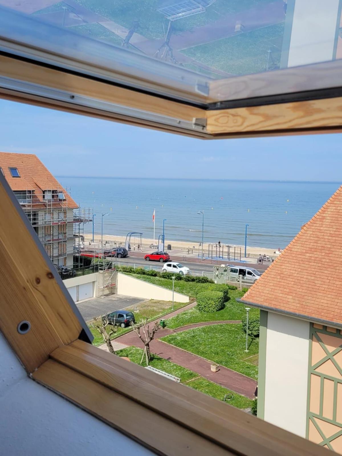 "Mon Evidence!" Magnifique Appartement Vue Mer Et Acces Direct A La Plage Villers-sur-Mer Exterior foto